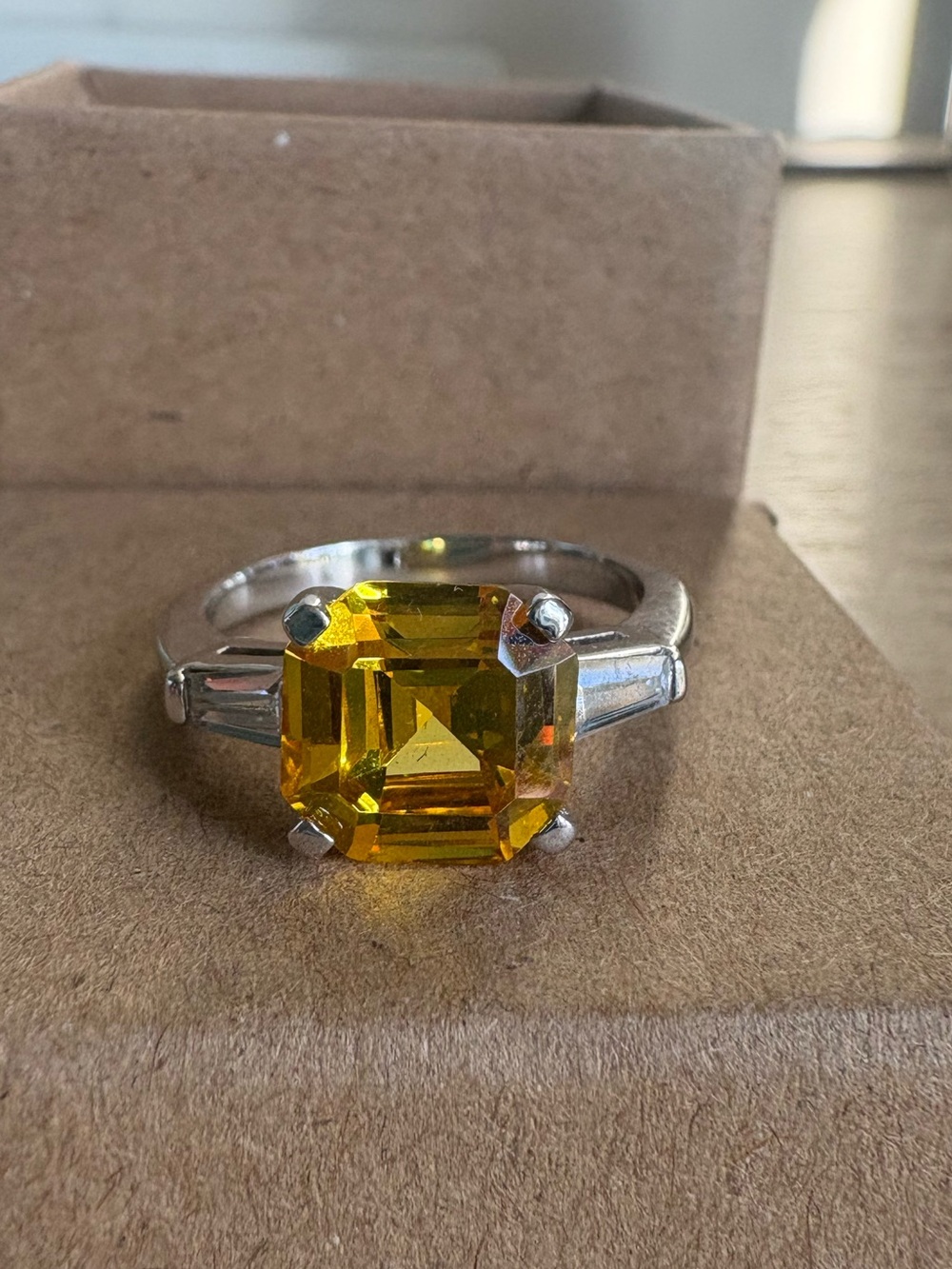 Women’s Ring with Emerald-Cut Yellow Gemstone